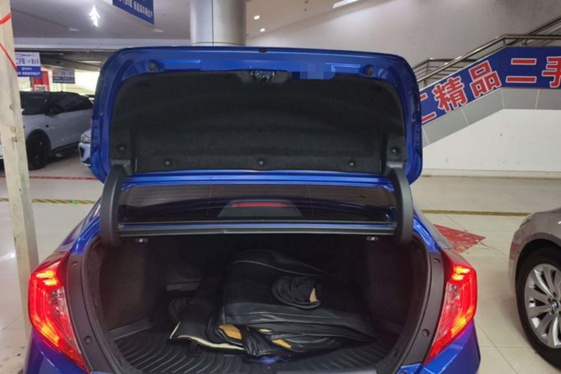 Used Honda Civic 2019 220TURBO CVT Dynamic Edition China VI Trunk