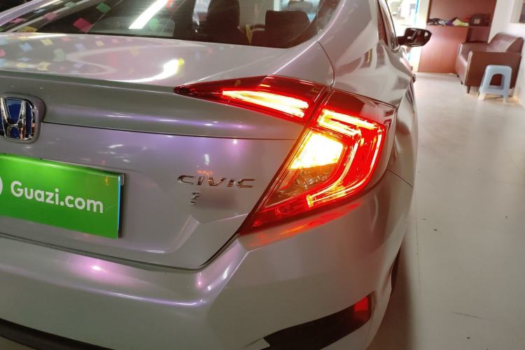 Used Honda Civic 2019 220TURBO CVT Dynamic Edition China VI Exterior 3