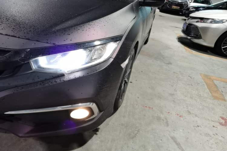Used Honda Civic 2019 220TURBO CVT Dynamic Edition China VI Left Front Headlight