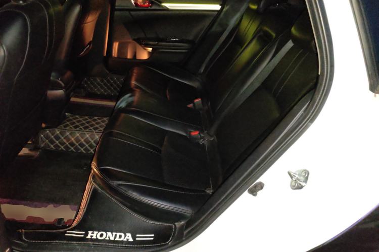 Used Honda Civic 2019 220TURBO CVT Dynamic Edition China VI Left Rear Seat