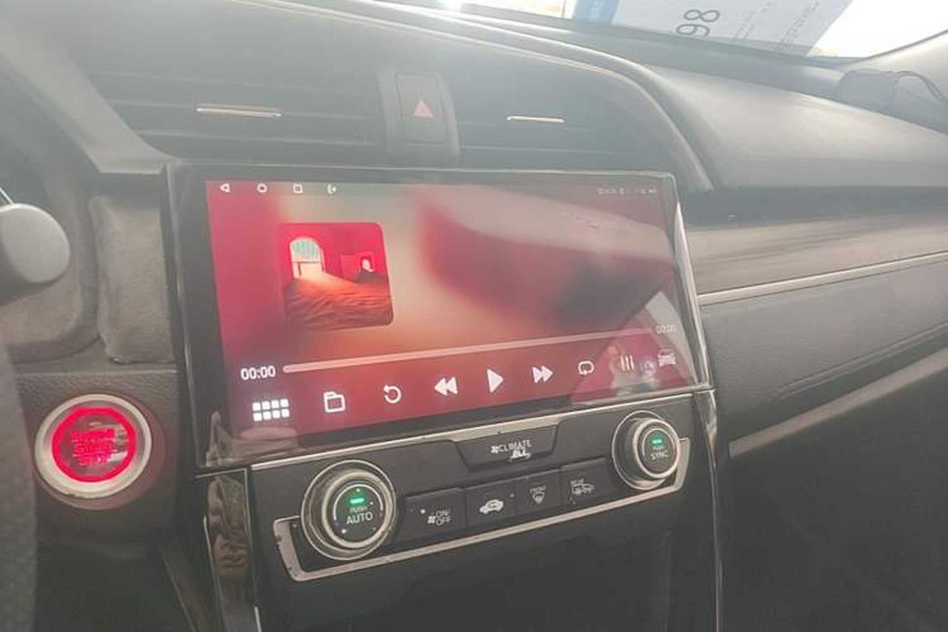 Used Honda Civic 2019 220TURBO CVT Dynamic Edition China VI Emission Standard Audio And AC Panel