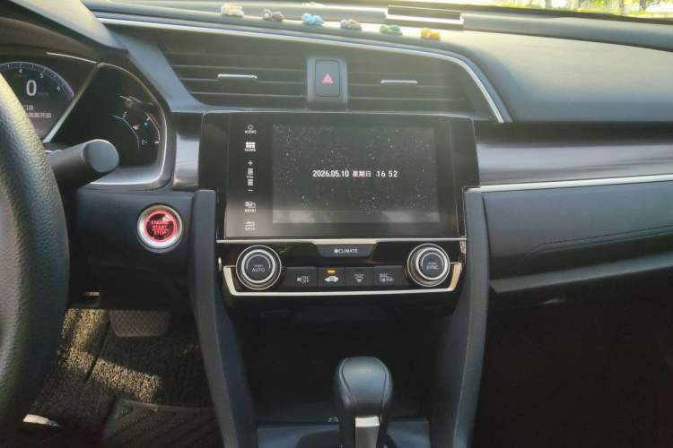 Used Honda Civic 2019 220TURBO CVT Dynamic Edition China V Audio And AC Panel