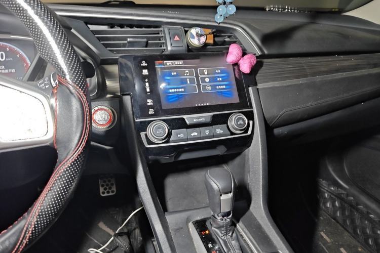 Used Honda Civic 2019 220TURBO CVT Dynamic Edition China VI Emission Standard Audio And AC Panel