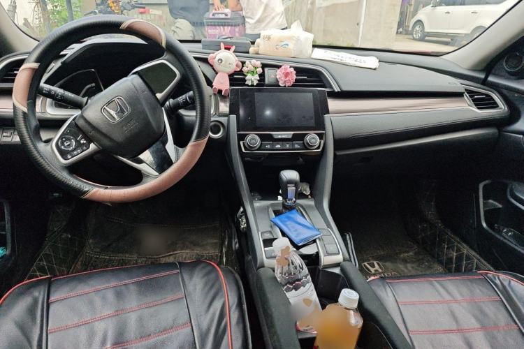 Used Honda Civic 2019 220TURBO CVT Dynamic Edition China V Center Console