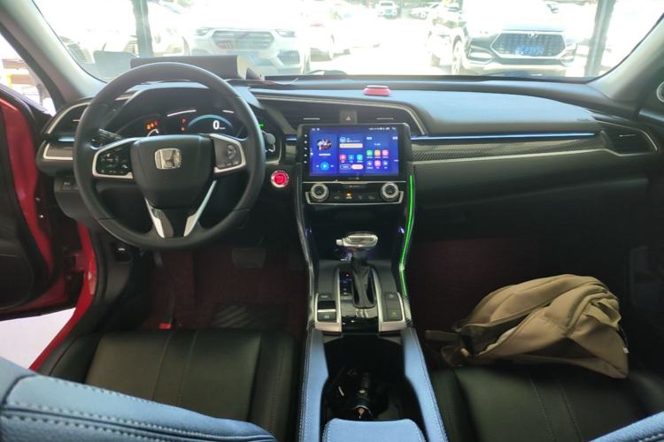 Used Honda Civic 2019 220TURBO CVT Dynamic Edition China VI Center Console