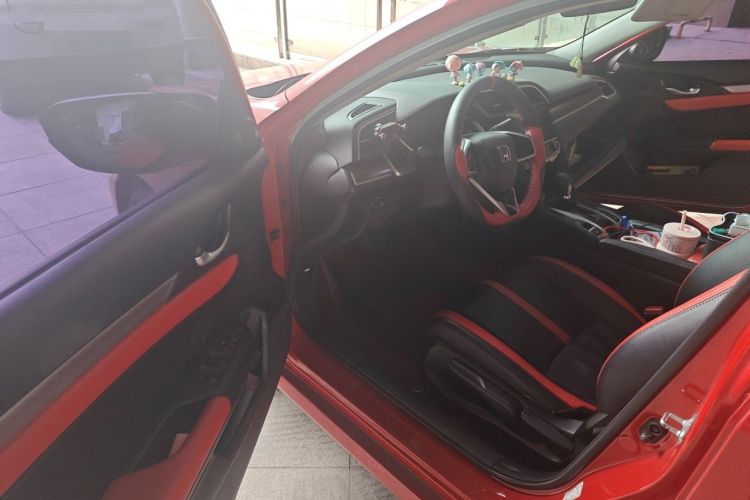 Used Honda Civic 2019 220TURBO CVT Dynamic Edition China VI Driver Seat