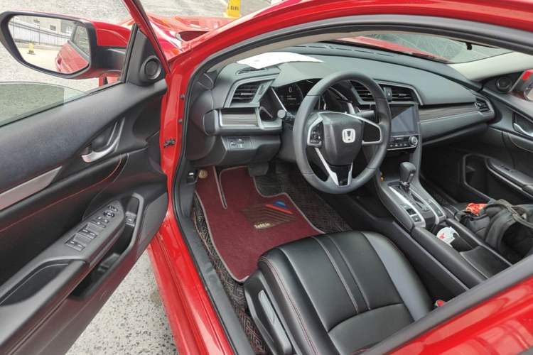 Used Honda Civic 2019 220TURBO CVT Dynamic Edition China VI Driver Seat