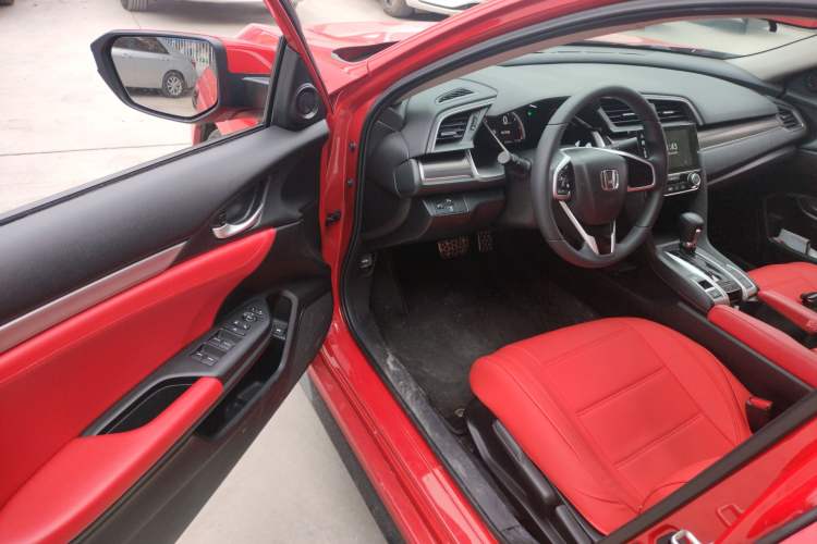 Used Honda Civic 2019 220TURBO CVT Dynamic Edition China VI Emission Standard Driver Seat