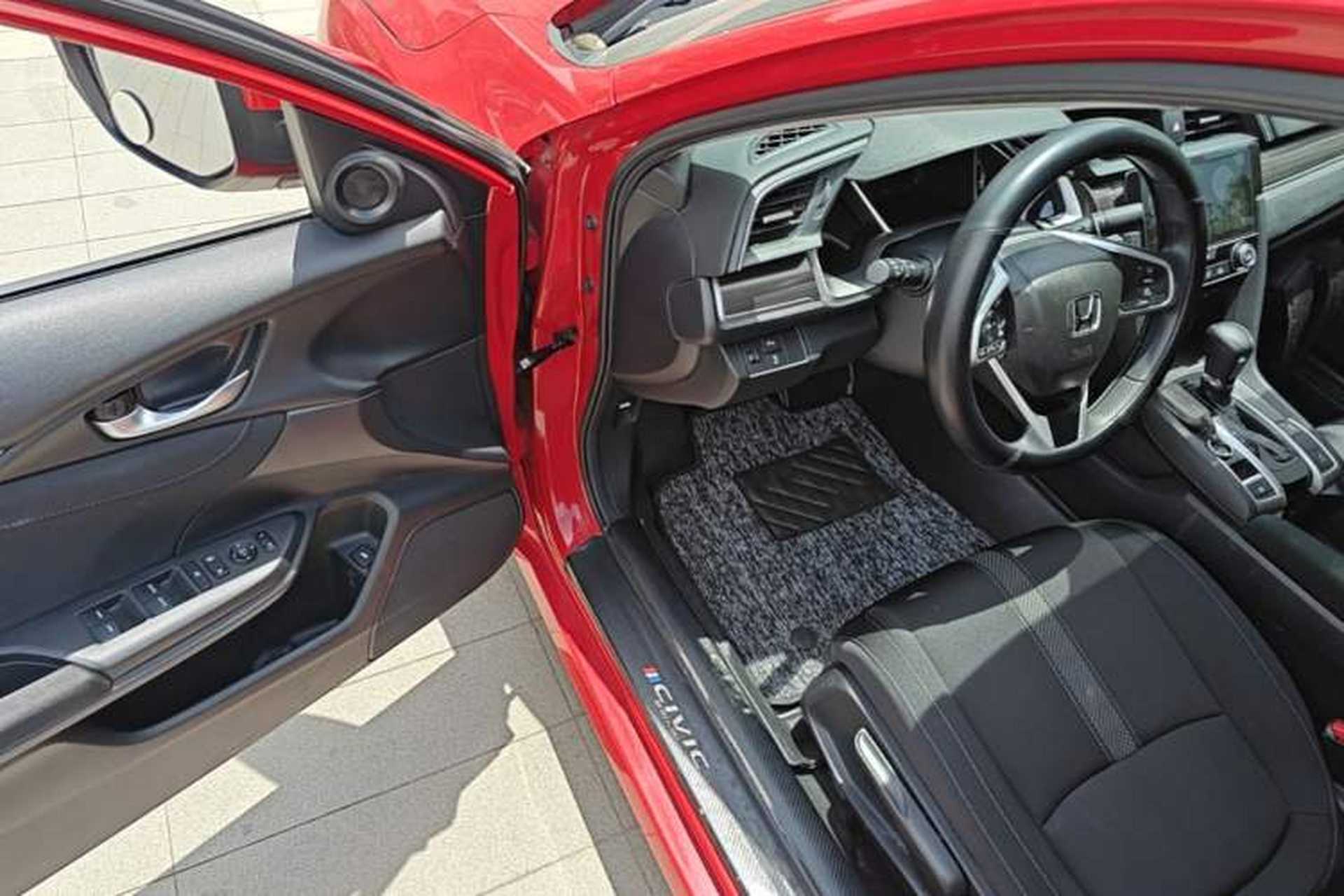 Used Honda Civic 2019 220TURBO CVT Dynamic Edition China VI Driver Seat