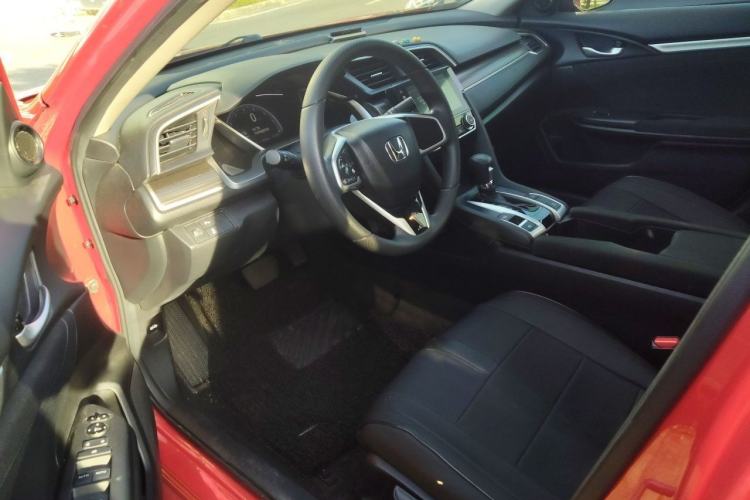 Used Honda Civic 2019 220TURBO CVT Dynamic Edition China V Driver Seat
