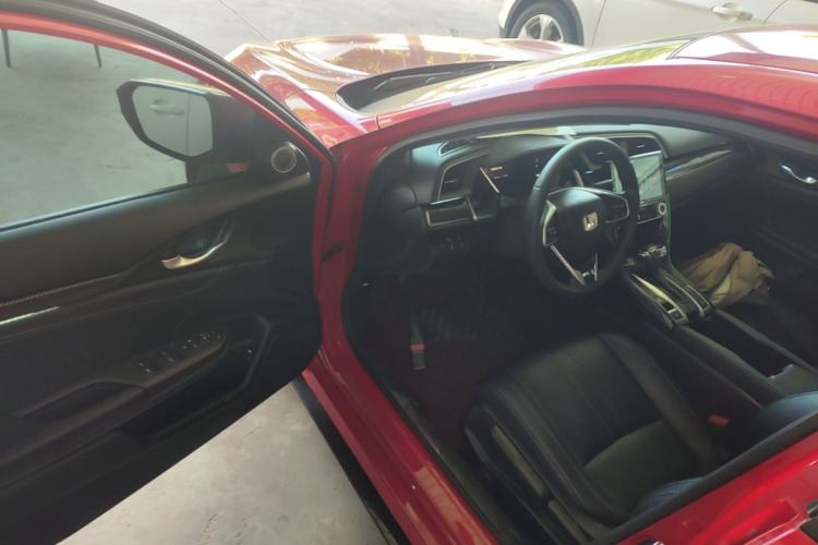 Used Honda Civic 2019 220TURBO CVT Dynamic Edition China VI Driver Seat