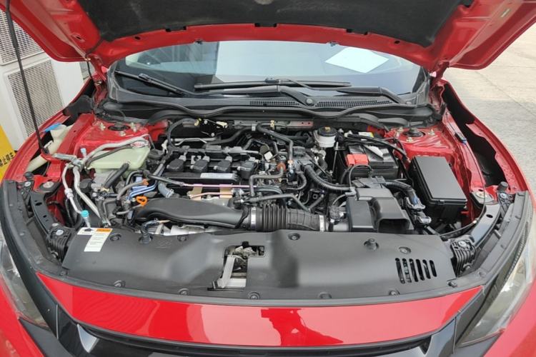 Used Honda Civic 2019 220TURBO CVT Dynamic Edition China VI Engine Bay
