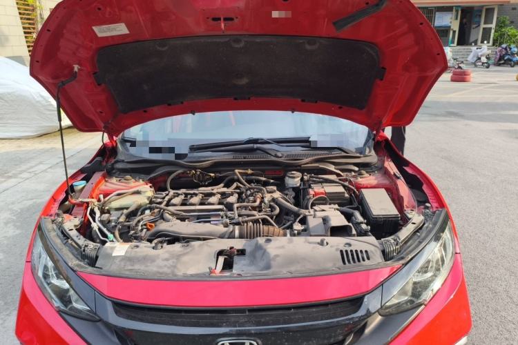 Used Honda Civic 2019 220TURBO CVT Dynamic Edition China VI Engine Bay