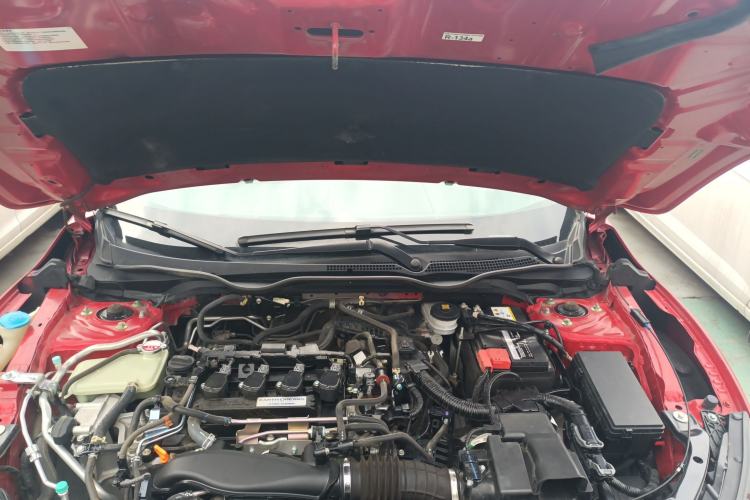 Used Honda Civic 2019 220TURBO CVT Dynamic Edition China VI Emission Standard Engine Bay