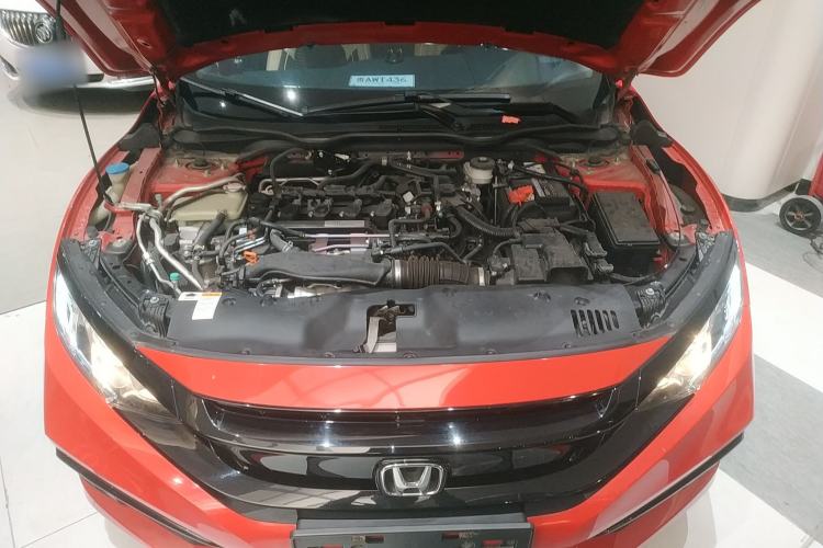 Used Honda Civic 2019 220TURBO CVT Dynamic Edition China VI Emission Standard Engine Bay