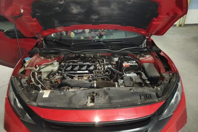 Used Honda Civic 2019 220TURBO CVT Dynamic Edition China VI Engine Bay