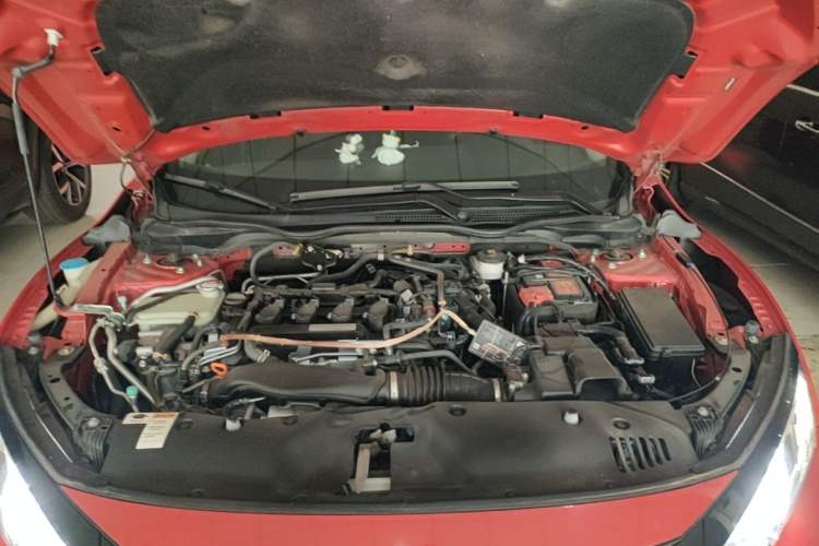 Used Honda Civic 2019 220TURBO CVT Dynamic Edition China VI Engine Bay