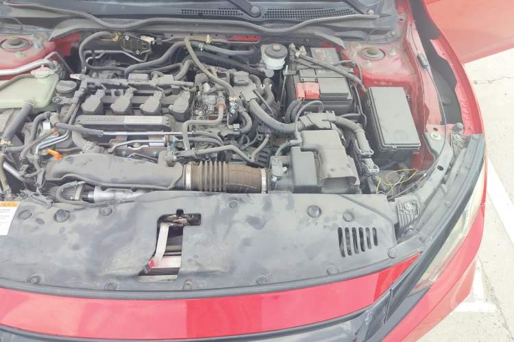 Used Honda Civic 2019 220TURBO CVT Dynamic Edition China VI Engine Bay Left
