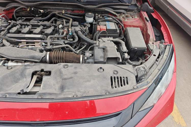 Used Honda Civic 2019 220TURBO CVT Dynamic Edition China VI Engine Bay Left