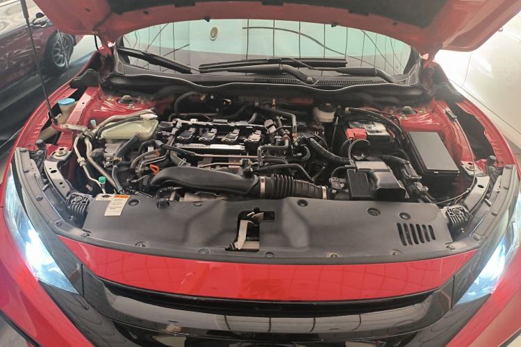 Used Honda Civic 2019 220TURBO CVT Dynamic Edition China VI Emission Standard Engine Bay