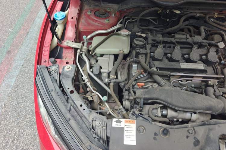 Used Honda Civic 2019 220TURBO CVT Dynamic Edition China VI Emission Standard Engine Bay Right