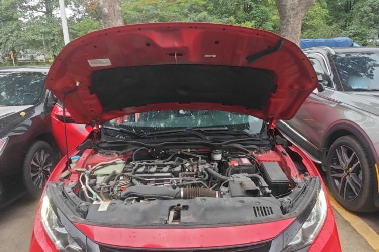 Used Honda Civic 2019 220TURBO CVT Dynamic Edition China VI Engine Bay