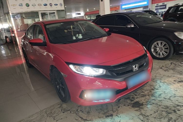 Used Honda Civic 2019 220TURBO CVT Dynamic Edition China VI Front Right 45 Deg