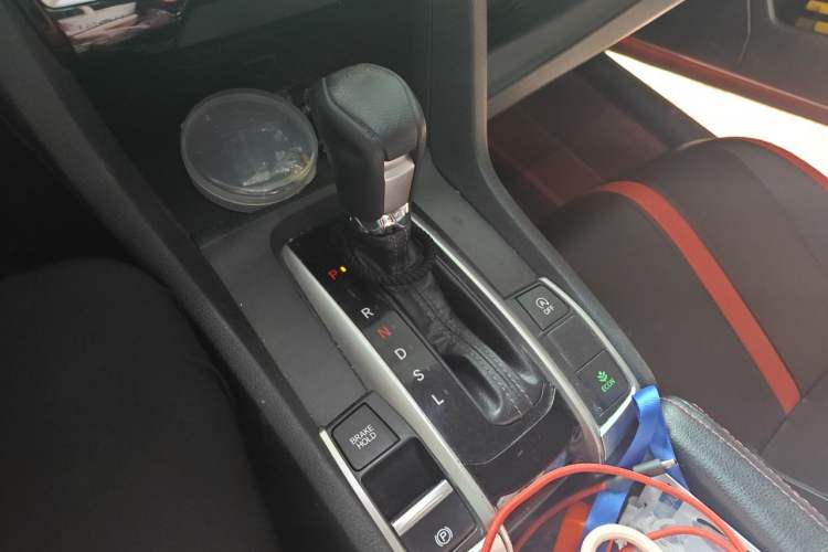 Used Honda Civic 2019 220TURBO CVT Dynamic Edition China VI Gear Lever
