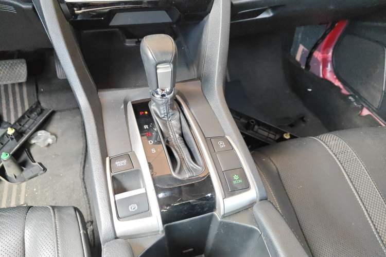 Used Honda Civic 2019 220TURBO CVT Power Edition China VI Emission Standard Gear Lever