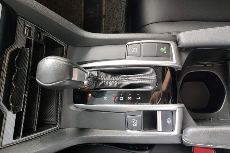Used Honda Civic 2019 220TURBO CVT Dynamic Edition China VI Gear Lever