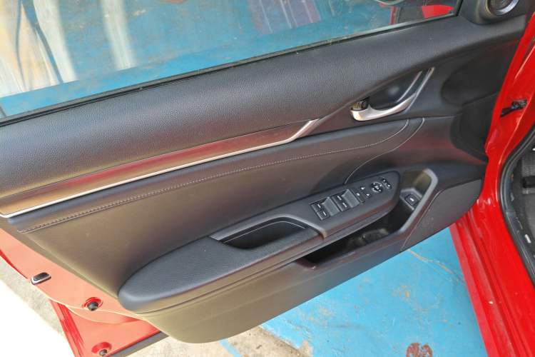 Used Honda Civic 2019 220TURBO CVT Power Edition China VI Emission Standard Interior 7