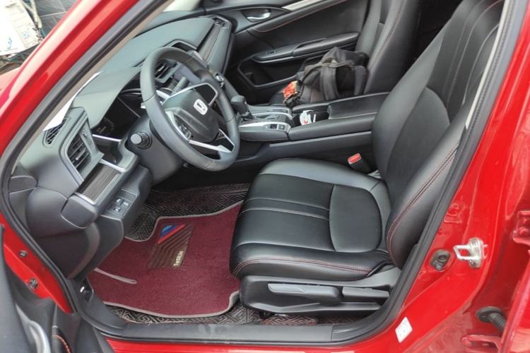 Used Honda Civic 2019 220TURBO CVT Dynamic Edition China VI Left Front Seat