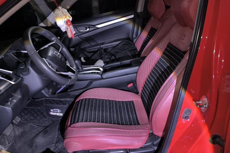 Used Honda Civic 2019 220TURBO CVT Dynamic Edition China V Left Front Seat