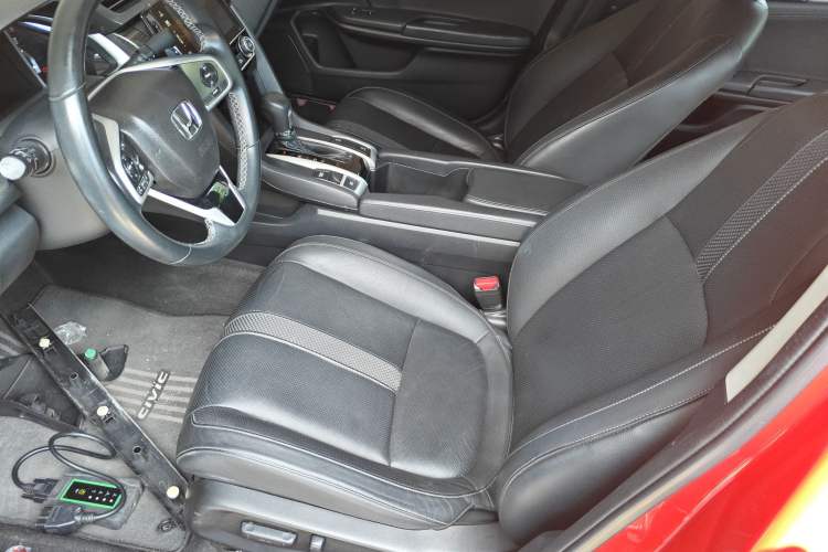 Used Honda Civic 2019 220TURBO CVT Power Edition China VI Emission Standard Left Front Seat