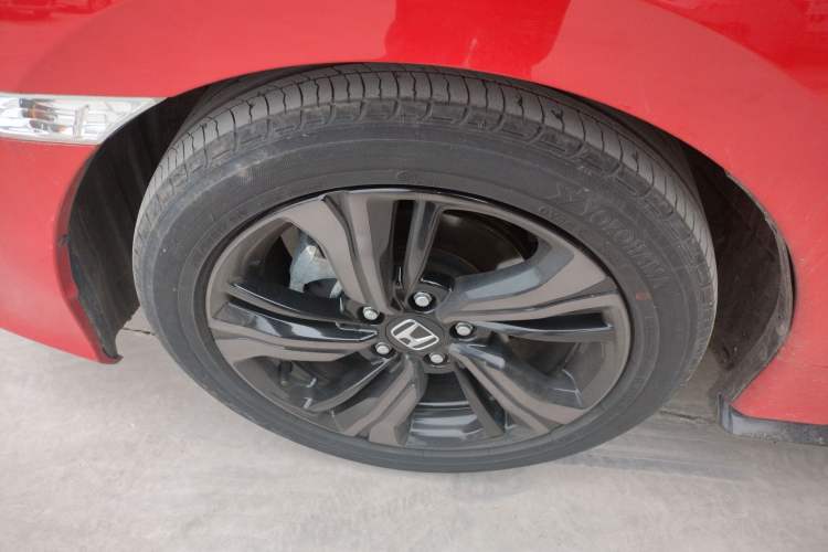 Used Honda Civic 2019 220TURBO CVT Dynamic Edition China VI Emission Standard Left Front Wheel Hub