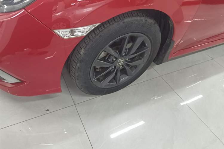 Used Honda Civic 2019 220TURBO CVT Dynamic Edition China VI Left Front Wheel Hub