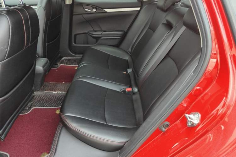 Used Honda Civic 2019 220TURBO CVT Dynamic Edition China VI Left Rear Seat