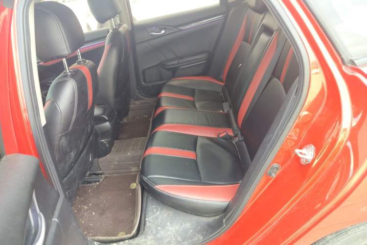 Used Honda Civic 2019 220TURBO CVT Dynamic Edition China VI Left Rear Seat