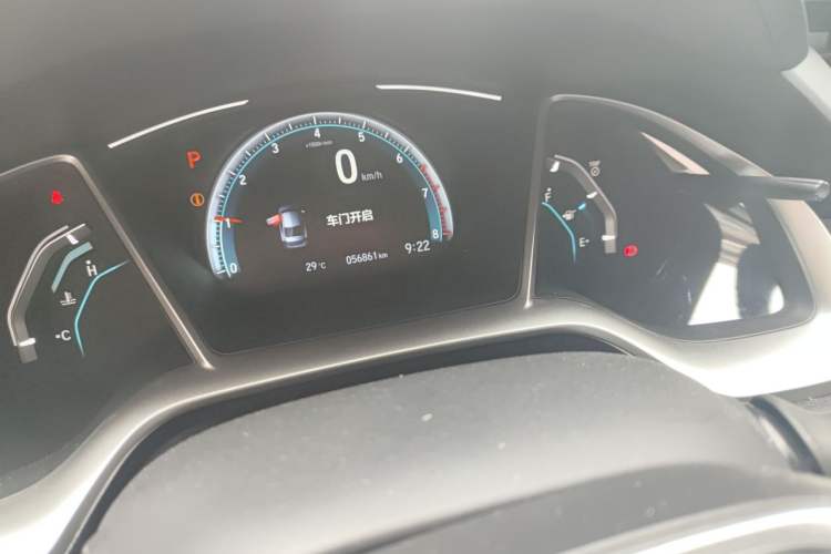 Used Honda Civic 2019 220TURBO CVT Dynamic Edition China VI Odometer Close Up