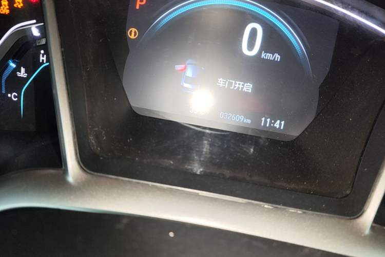 Used Honda Civic 2019 220TURBO CVT Dynamic Edition China VI Odometer Close Up