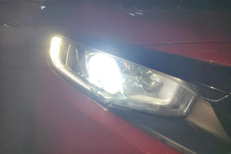Used Honda Civic 2019 220TURBO CVT Dynamic Edition China VI Right Front Headlight