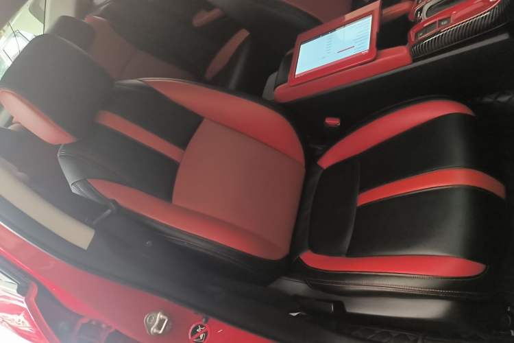 Used Honda Civic 2019 220TURBO CVT Dynamic Edition China VI Emission Standard Right Front Seat