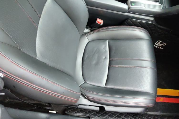 Used Honda Civic 2019 220TURBO CVT Dynamic Edition China V Right Front Seat