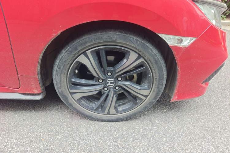 Used Honda Civic 2019 220TURBO CVT Dynamic Edition China VI Emission Standard Right Front Wheel Hub