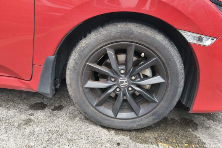 Used Honda Civic 2019 220TURBO CVT Dynamic Edition China VI Right Front Wheel Hub