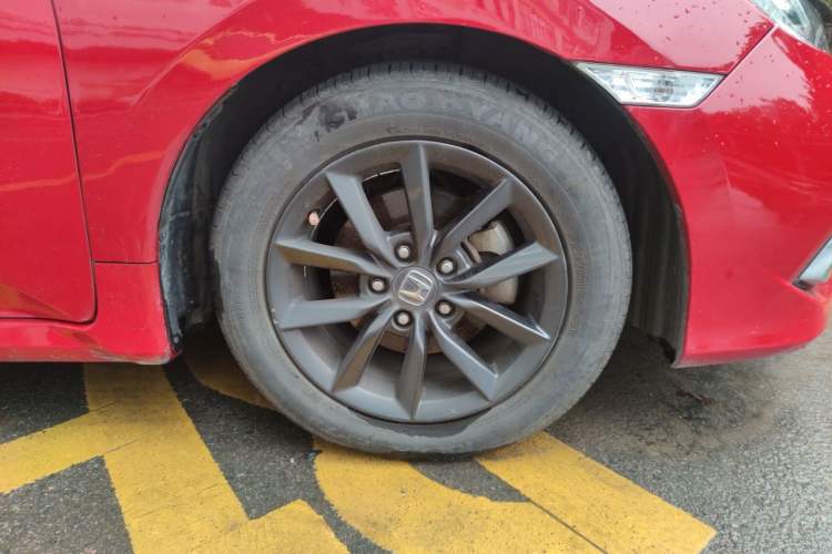 Used Honda Civic 2019 220TURBO CVT Dynamic Edition China VI Right Front Wheel Hub
