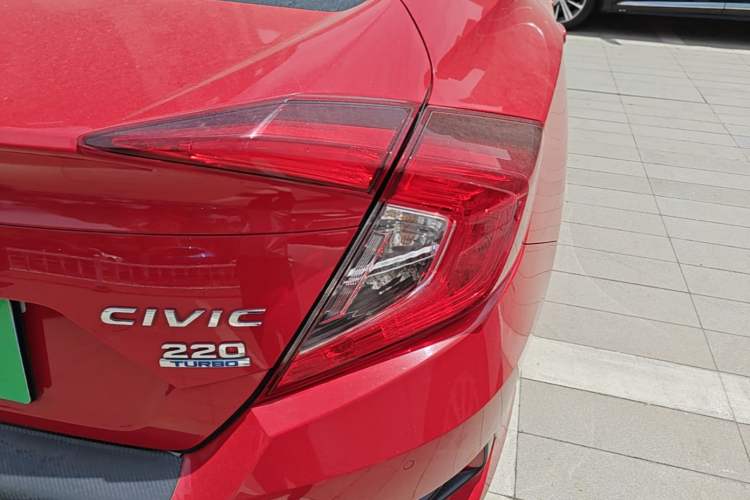 Used Honda Civic 2019 220TURBO CVT Dynamic Edition China VI Right Rear Taillight