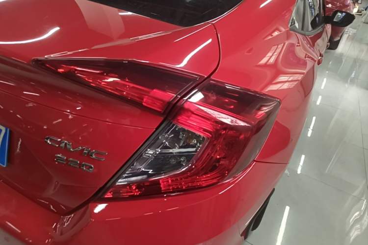 Used Honda Civic 2019 220TURBO CVT Dynamic Edition China VI Right Rear Taillight