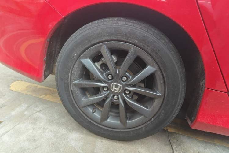 Used Honda Civic 2019 220TURBO CVT Dynamic Edition China VI Right Rear Wheel Hub