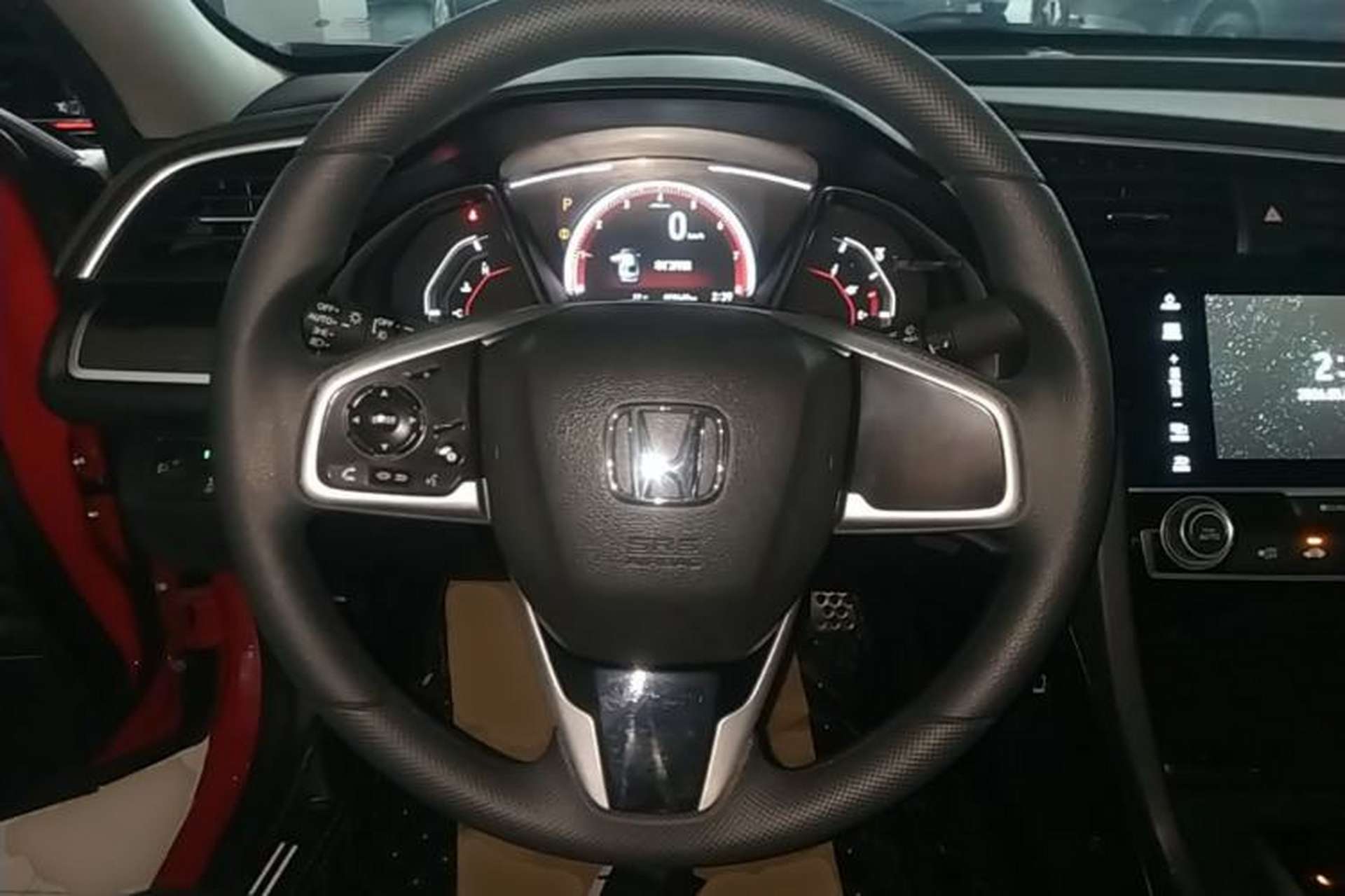 Used Honda Civic 2019 220TURBO CVT Dynamic Edition China VI Emission Standard Steering Wheel